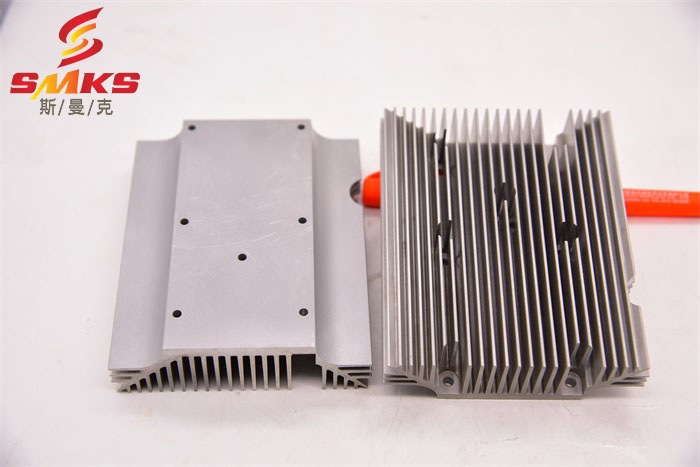  磨粒流<a href='http://bjosjzs.com' target='_blank'><u>微孔拋光機</u></a>