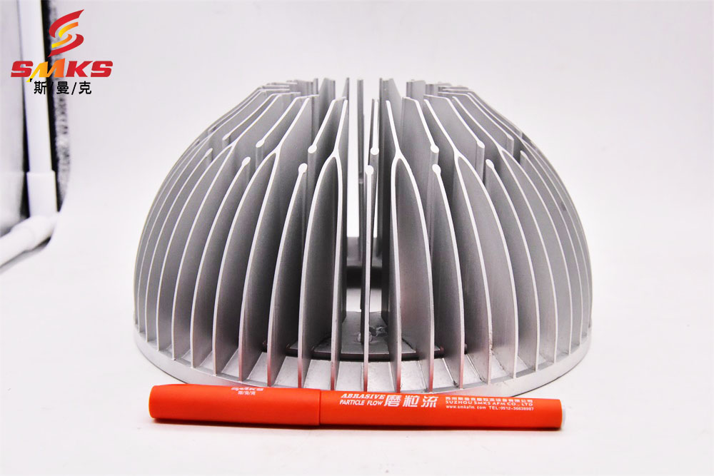 <a href='http://bjosjzs.com' target='_blank'><u>流體拋光機(jī)</u></a>