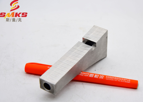 磨粒流<a href='http://bjosjzs.com' target='_blank'><u>內(nèi)孔拋光</u></a>