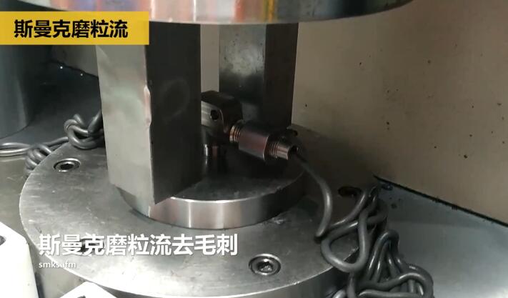 三通閥門<a href='http://bjosjzs.com' target='_blank'><u>交叉孔去毛刺</u></a>
